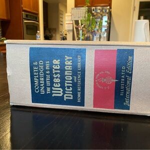 Vintage 1963 Complete Unabridged Webster Dictionary ( Rare find)